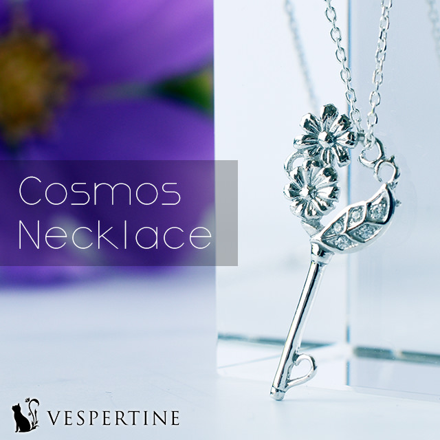 鍵モチーフのネックレス